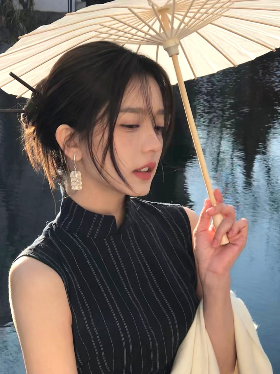 奶狮不咬人cos玫瑰 奶狮图集